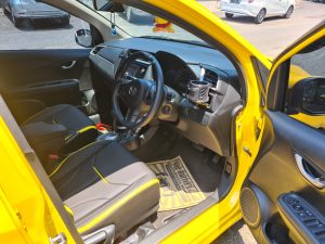 custom dashboard mobil