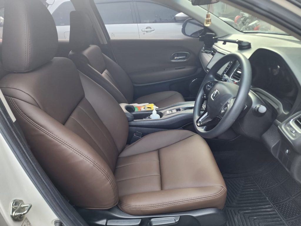 bengkel jok mobil bsd