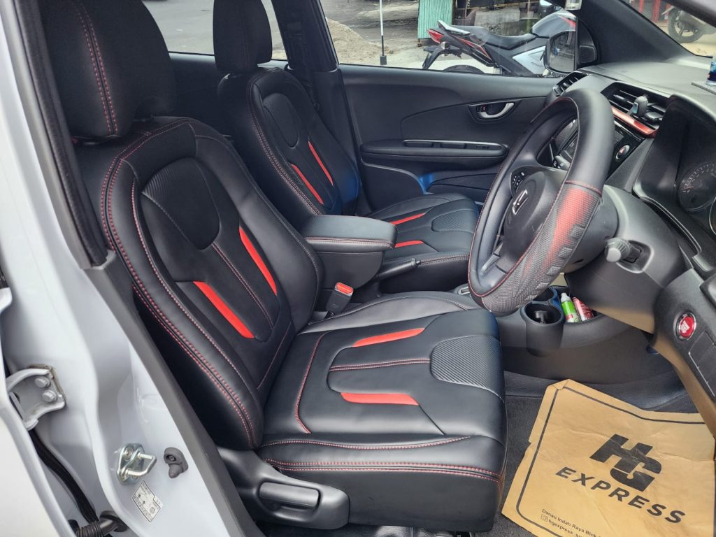Tukang Jok Mobil di Jakarta