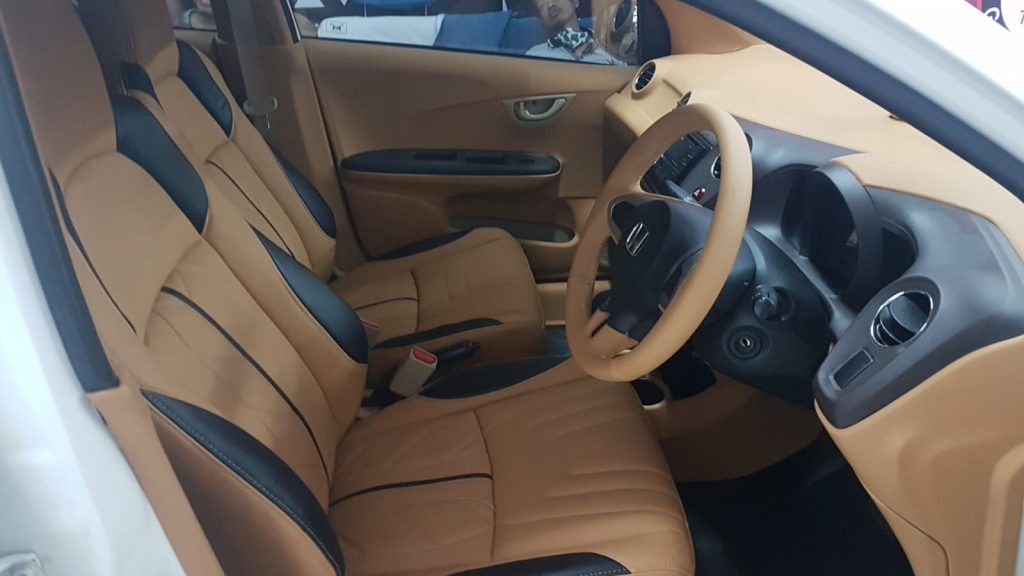 bengkel jok mobil bsd