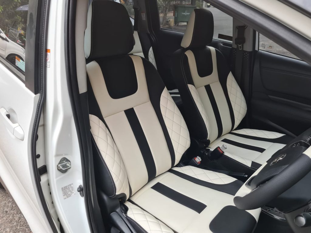 Tukang Jok Mobil di Jakarta