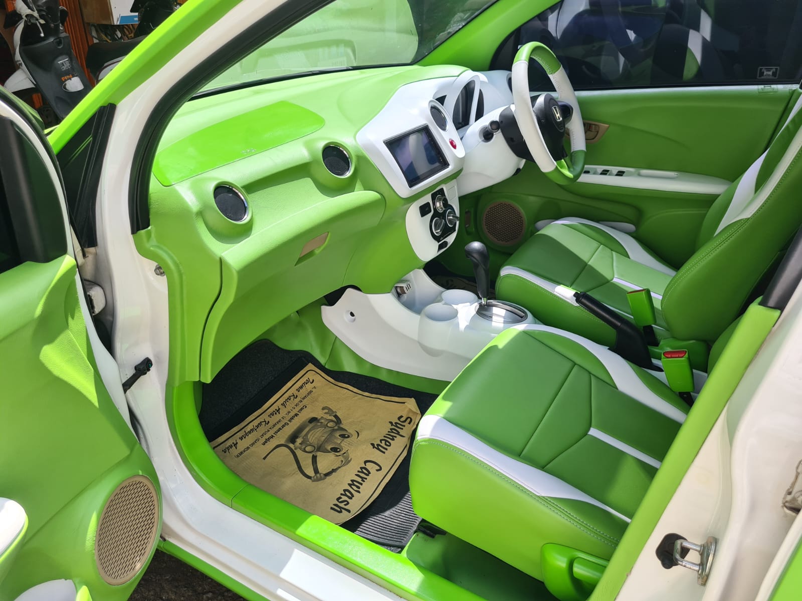 Bengkel Modifikasi Interior Mobil
