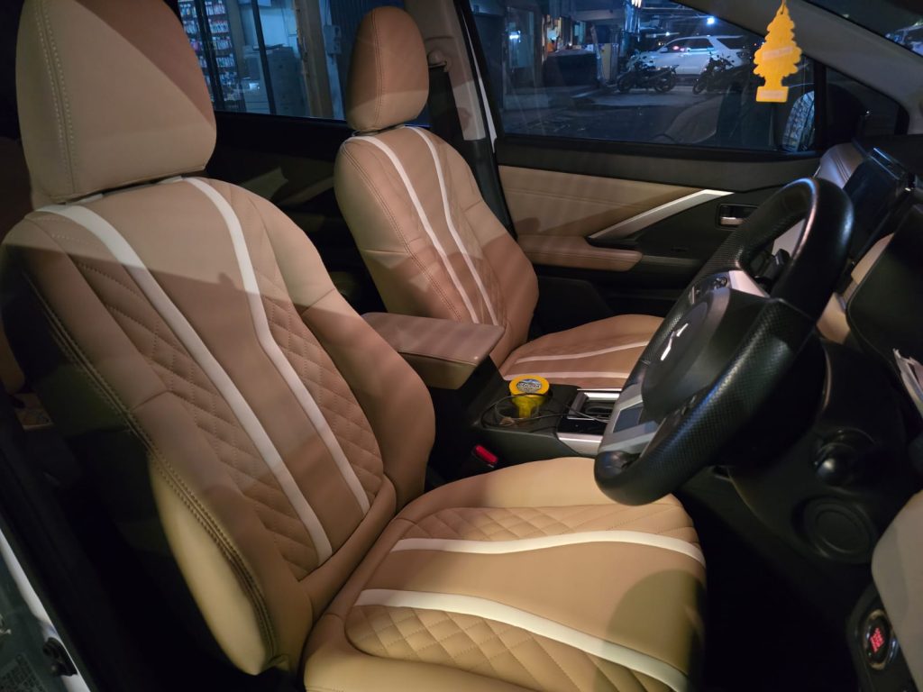 Tukang Jok Mobil di Jakarta