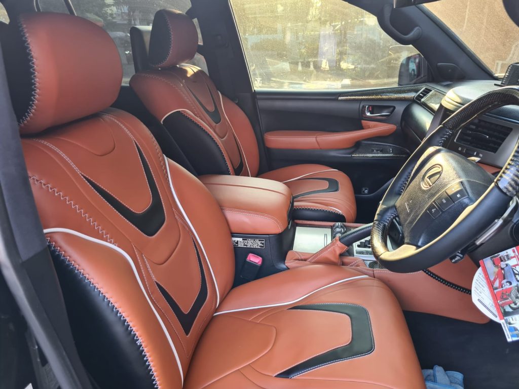 Tukang Jok Mobil di Jakarta