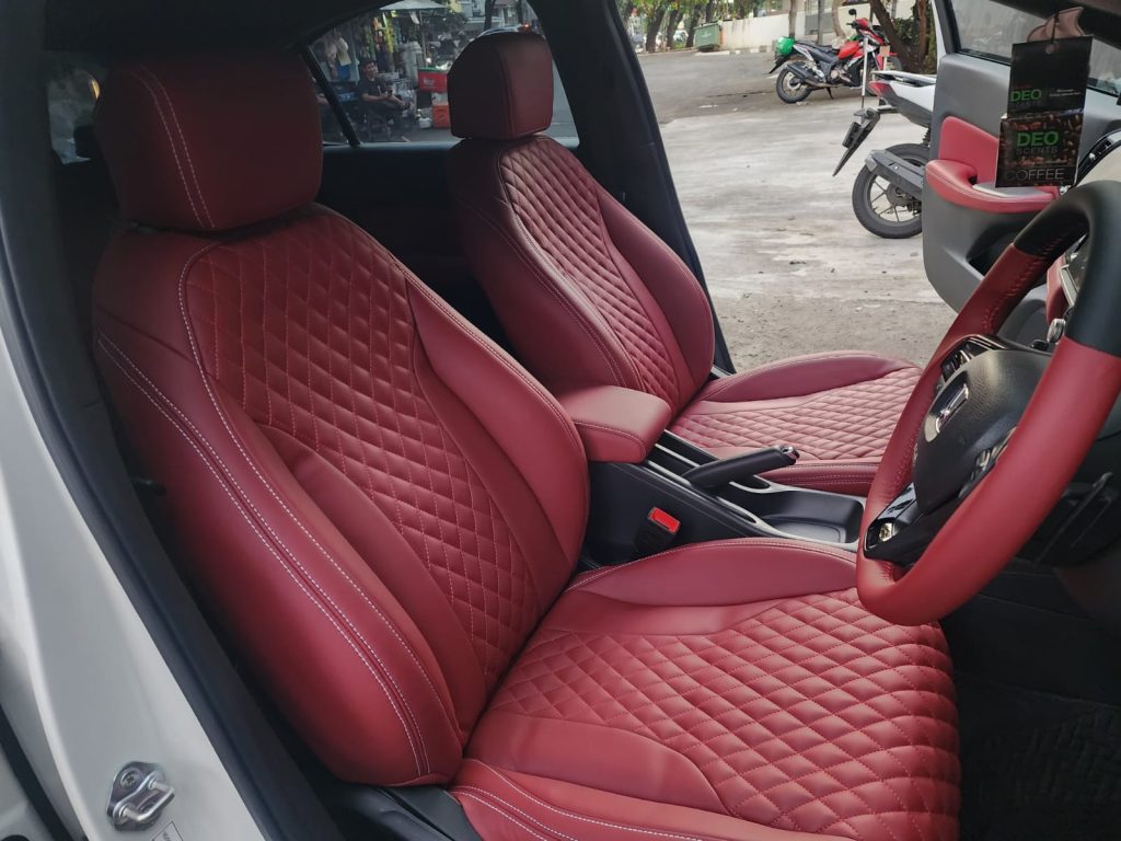 Tukang Jok Mobil di Jakarta
