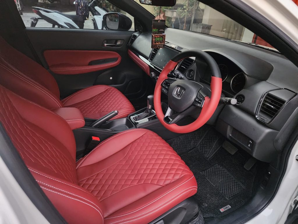 Inspirasi Model Jok Mobil Elegan Buat Interior Keren