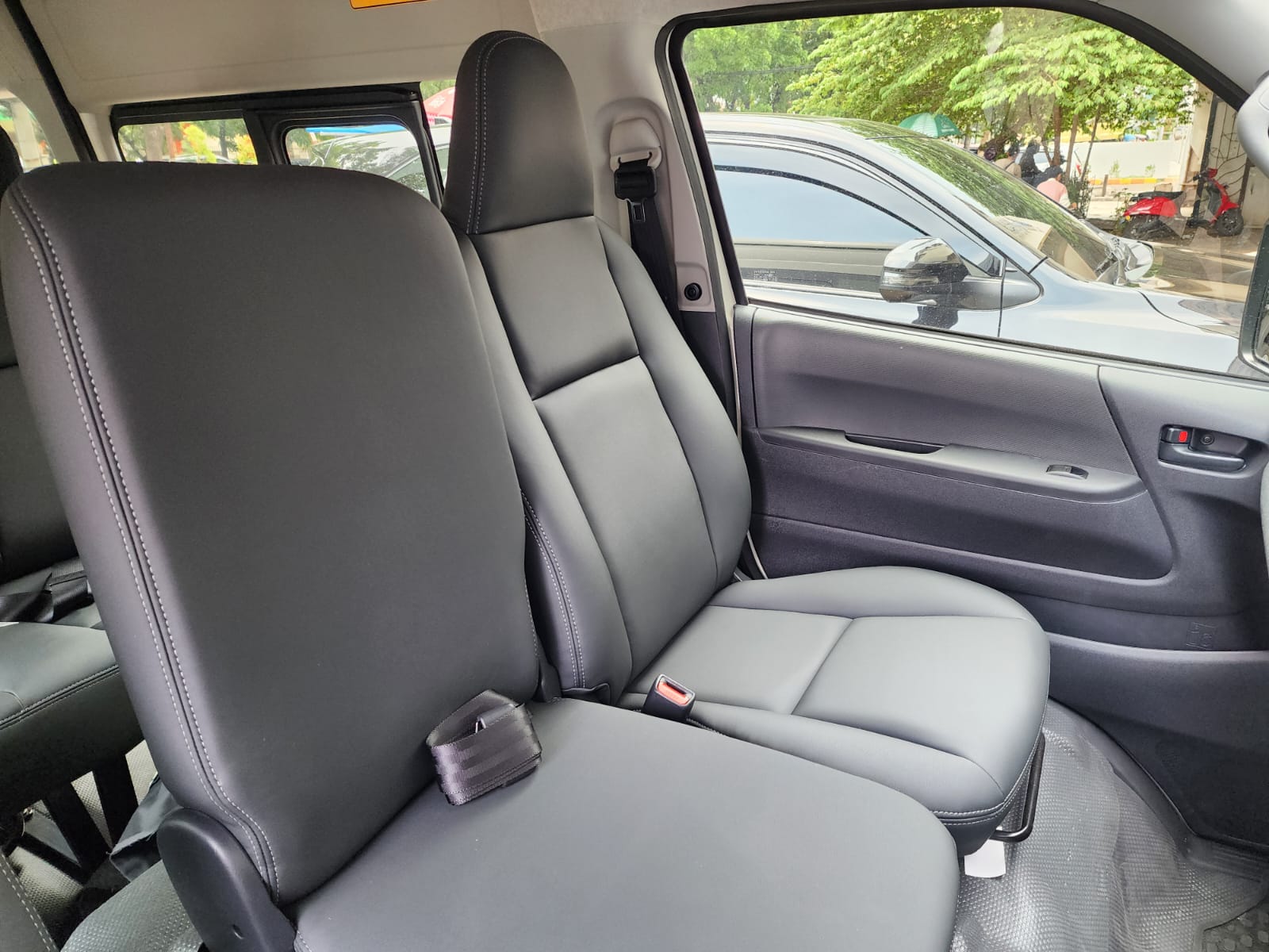 Bengkel Jok Mobil di Jakarta - Terlengkap Kulit, Semi Kulit & Microfiber