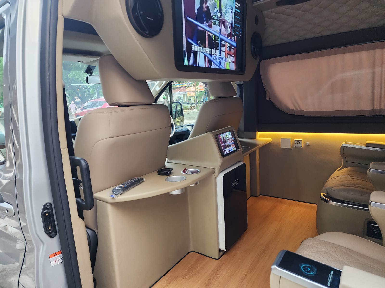 Bengkel Modifikasi Interior Mobil
