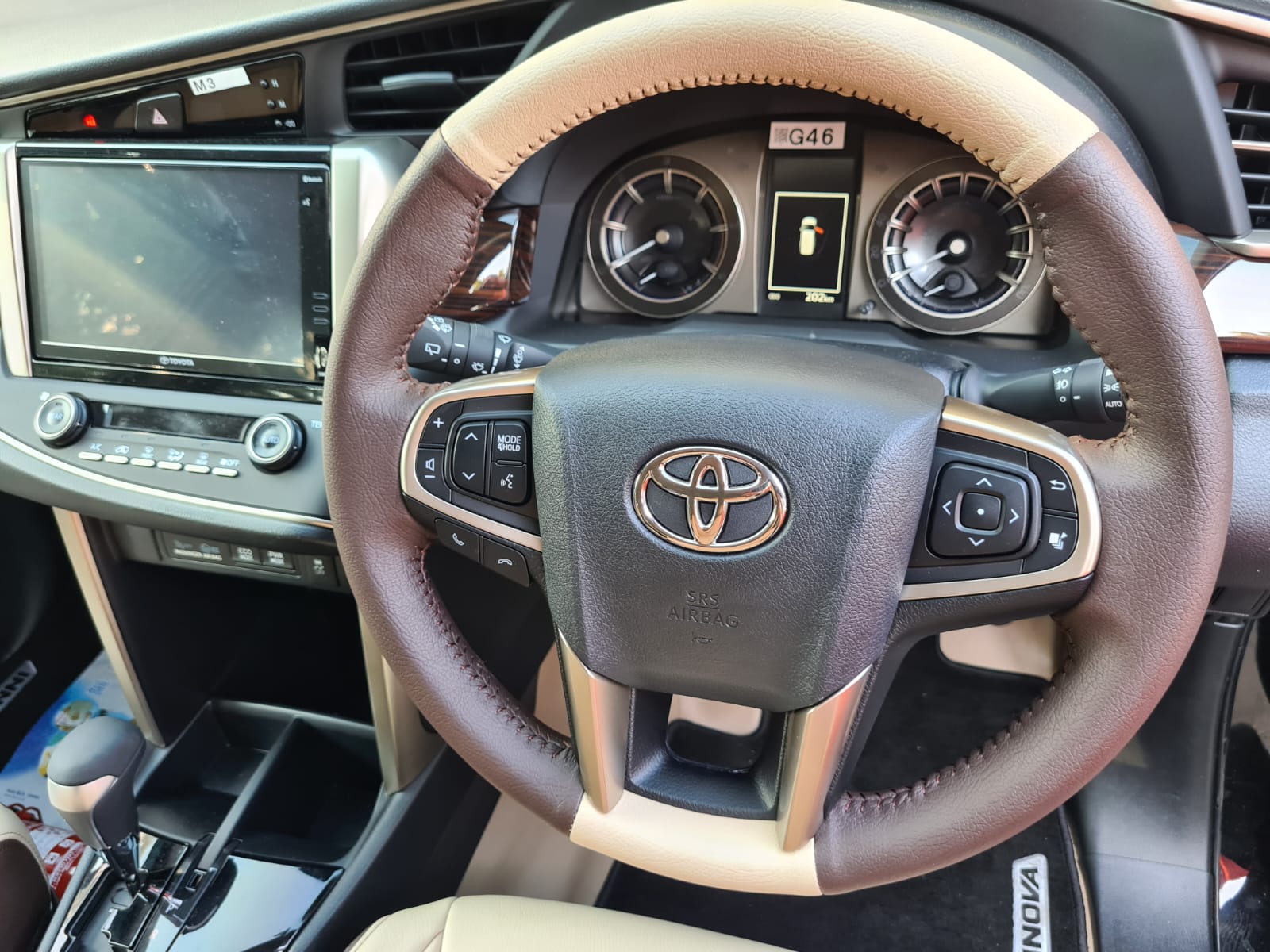 Luxury Car Leather Seat & Custom Interior