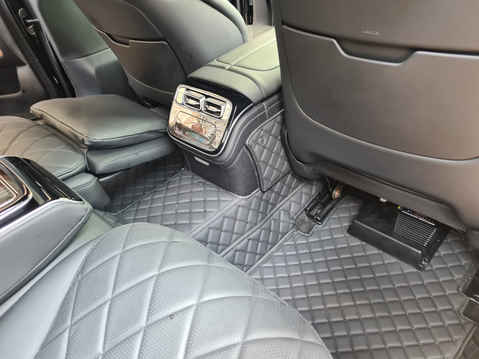 Luxury Car Leather Seat & Custom Interior