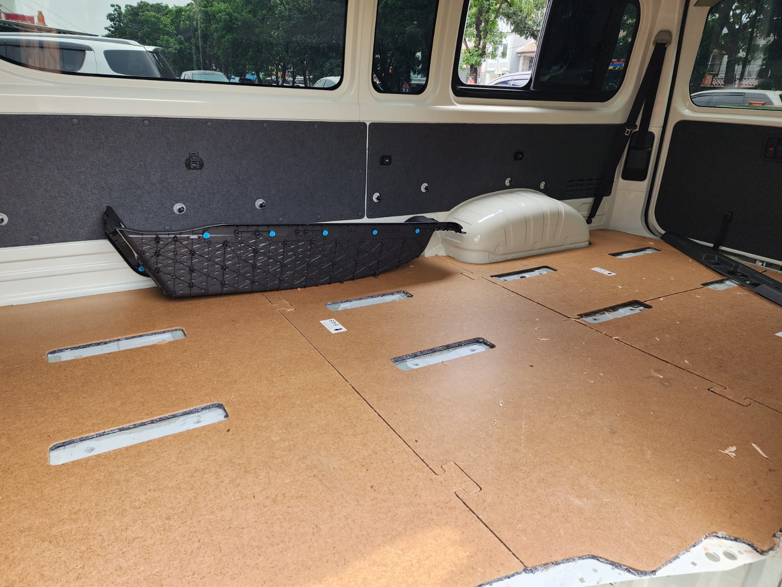Bengkel Modifikasi Interior Mobil
