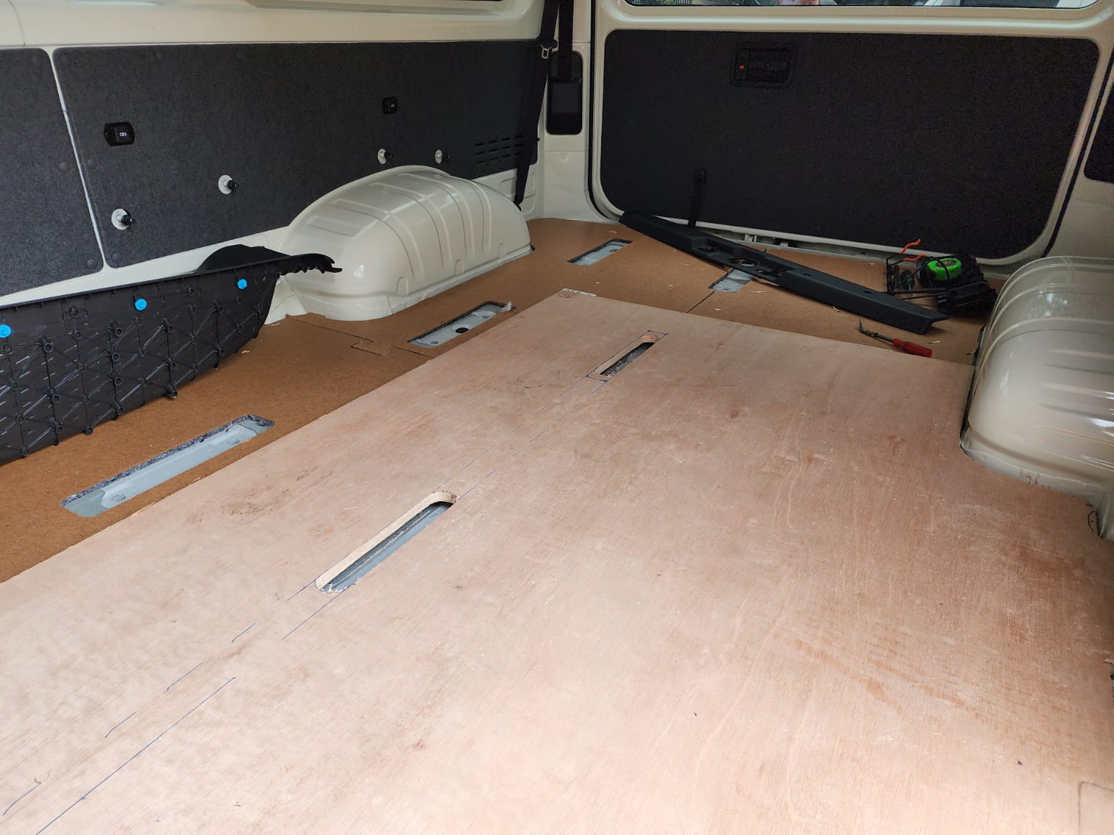 Bengkel Modifikasi Interior Mobil