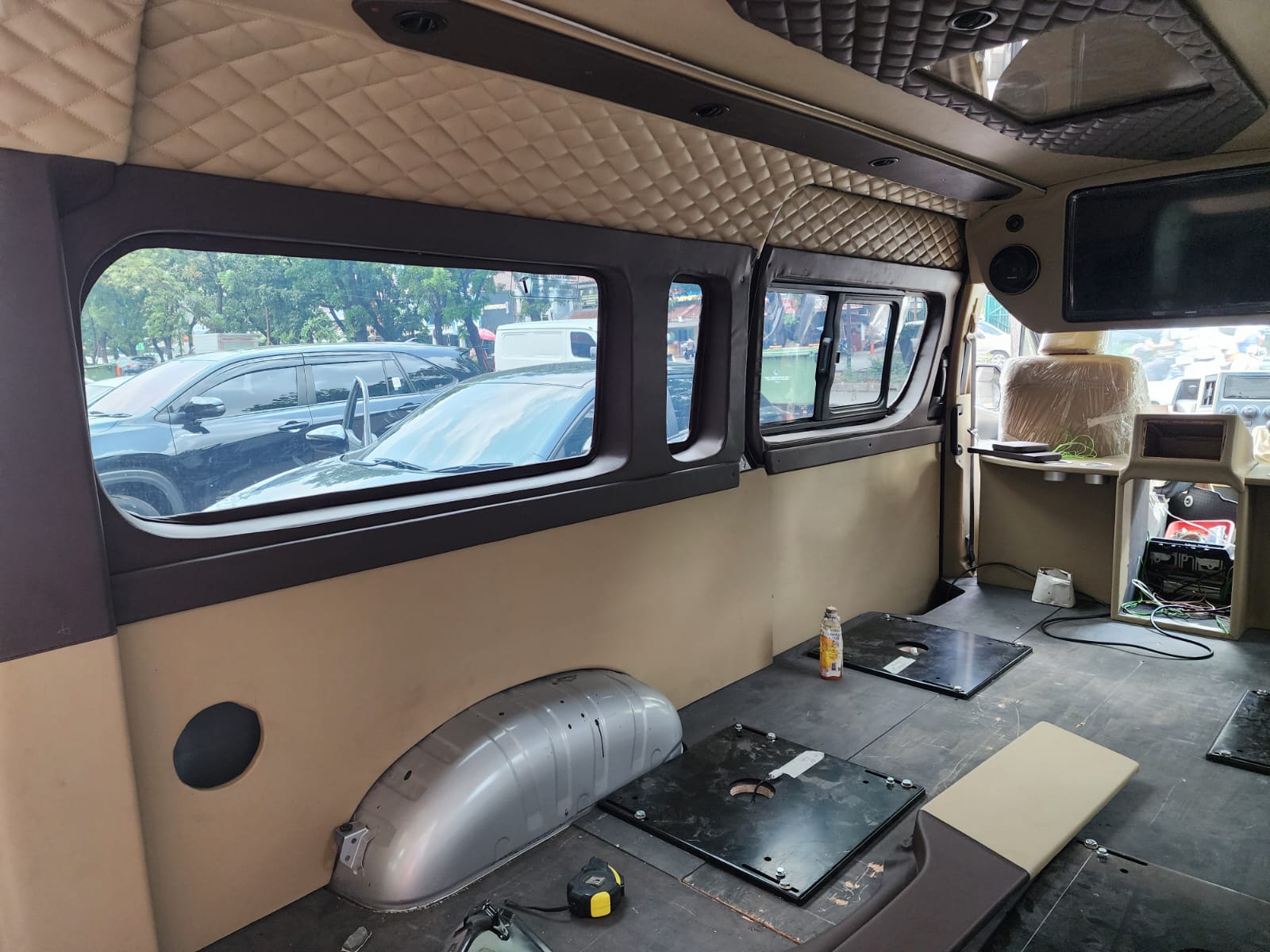 Bengkel Jok Mobil di Jakarta - Terlengkap Kulit, Semi Kulit & Microfiber