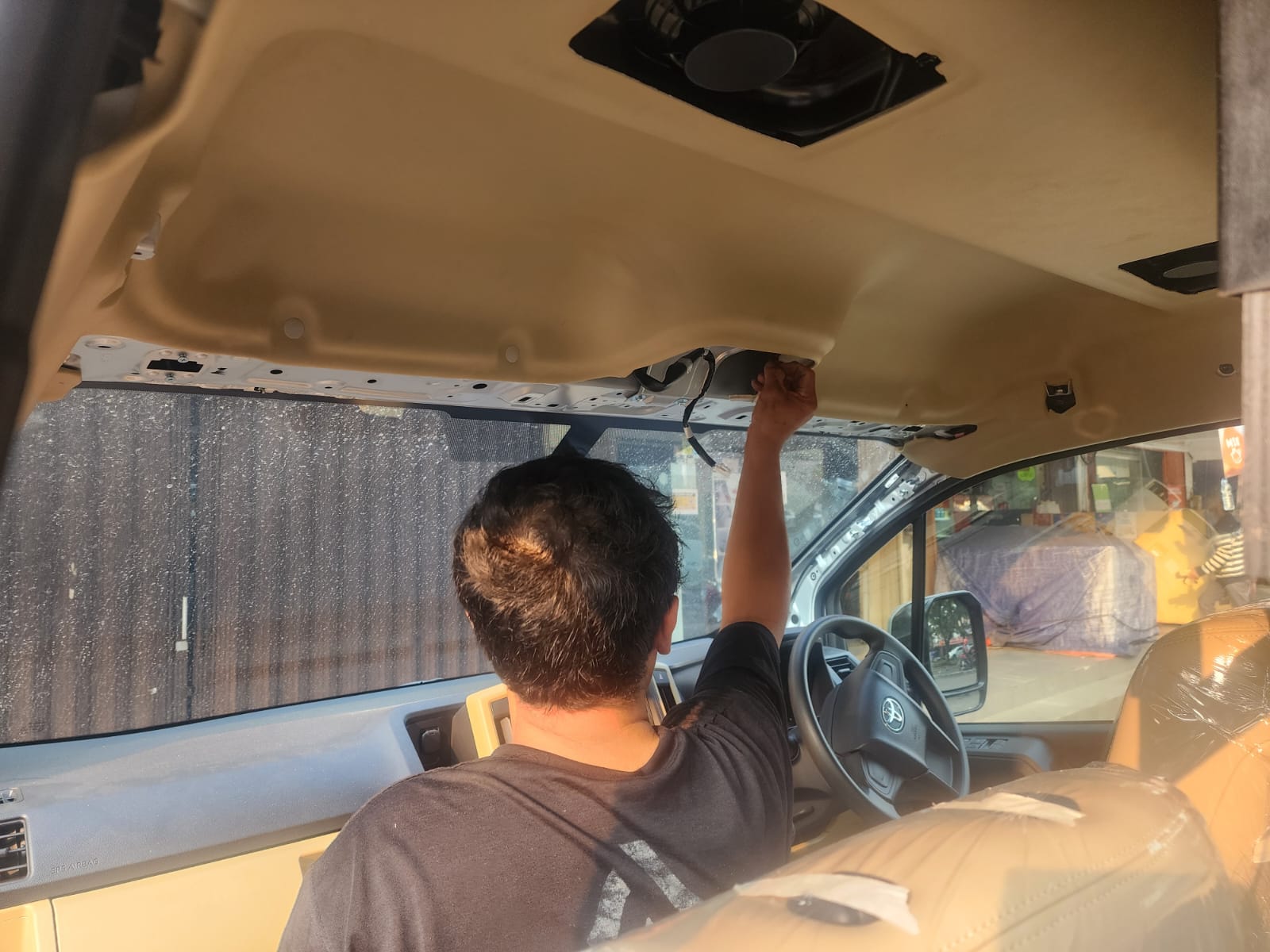Bengkel Modifikasi Interior Mobil