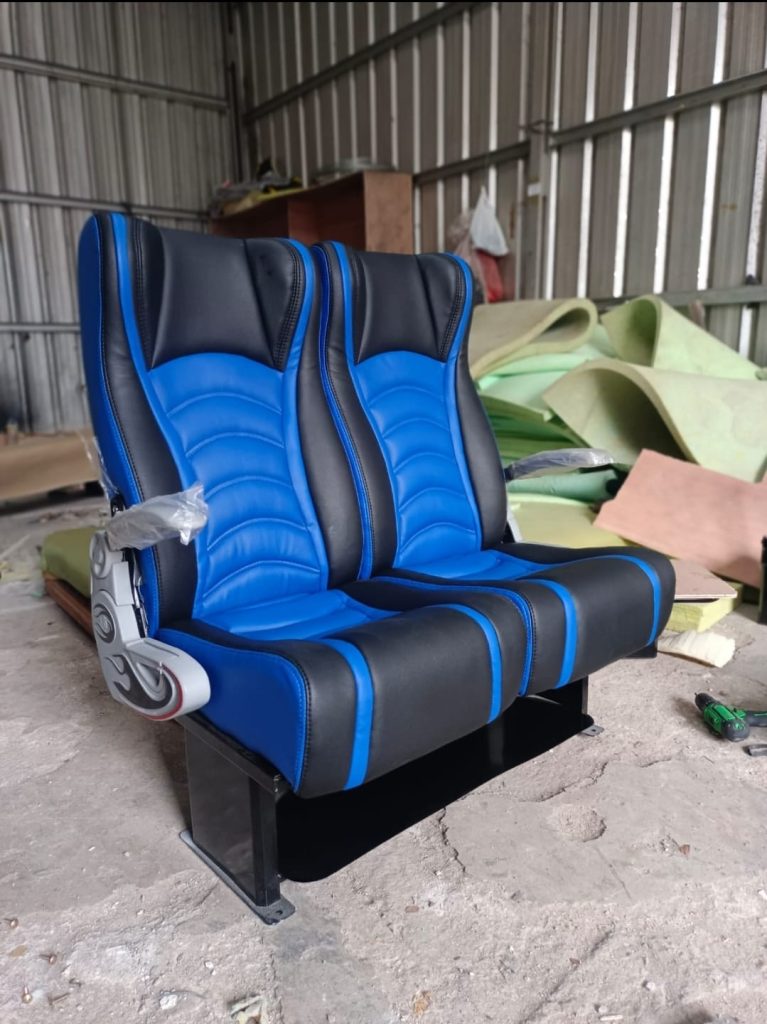 Tukang Jok Mobil di Jakarta