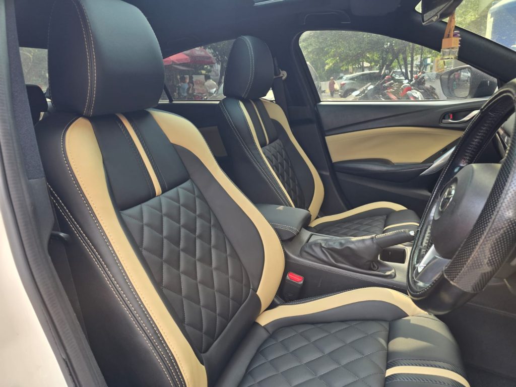 Pasang Jok Mobil Kulit
