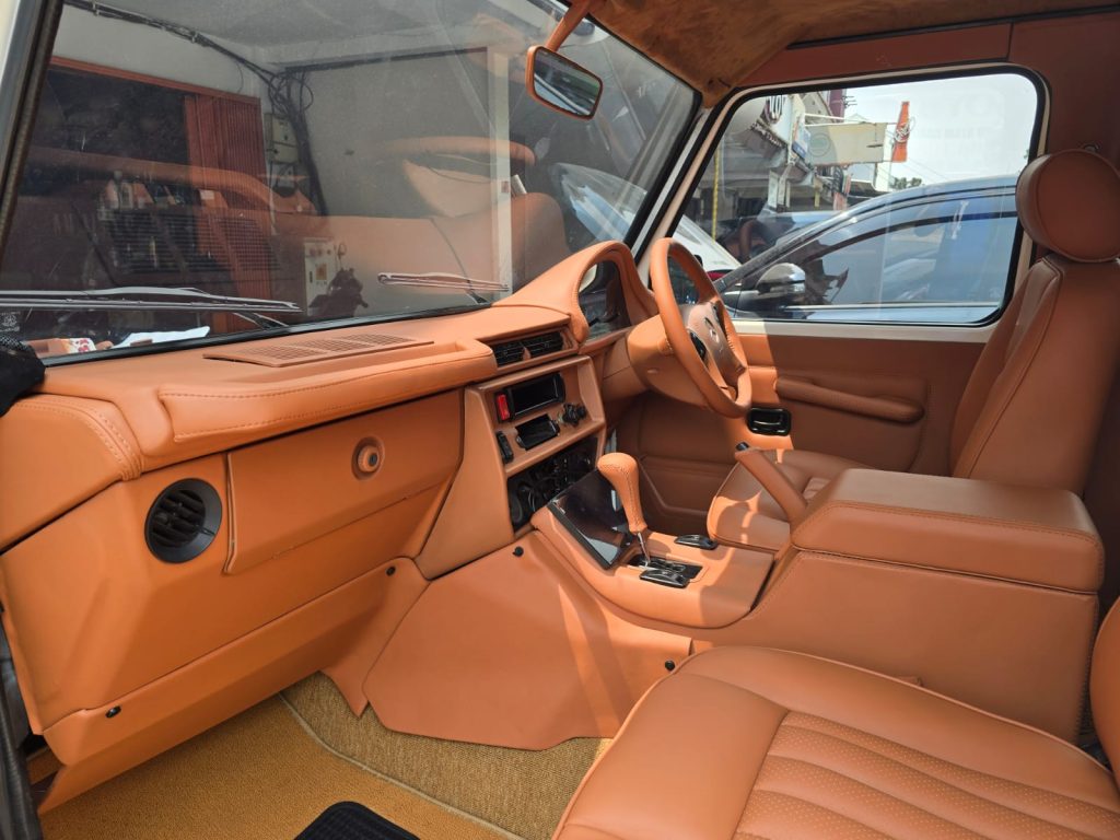 Inspirasi Jok Mobil Elegan